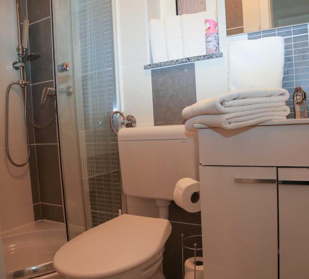 Adrian-Apartments-51511-Malinska-Otok-Krk Primorska 21 Dış mekan fotoğraf